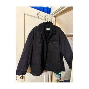 Never Worn- Old Navy black sherpa-lined denim jacket- Women’s XL